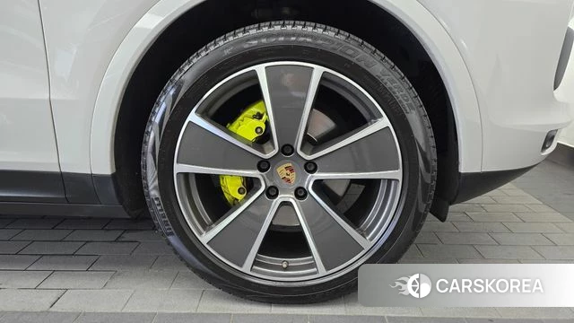 Porsche Cayenne (PO536) id 4518198 из Кореи 13