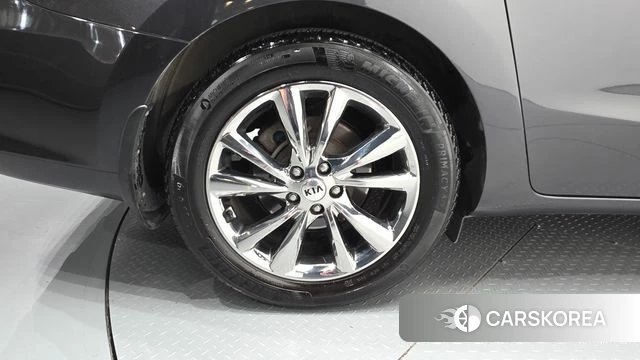 Kia The New Carnival id 4882042 из Кореи 13