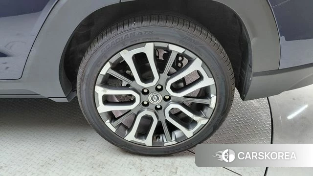 Ssangyong Torres id 4848273 из Кореи 13