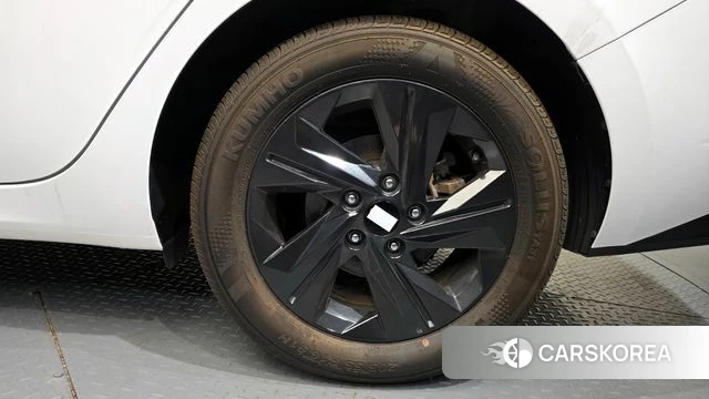 Hyundai Avante Hybrid (CN7) id 4231024 из Кореи 13