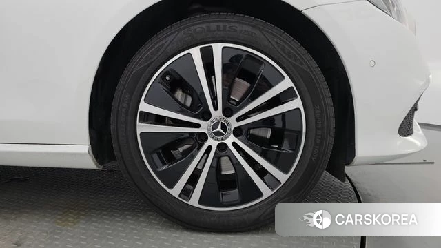 Mercedes-Benz E-Class W213 id 4872971 из Кореи 13