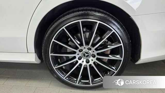 Mercedes-Benz E-Class W213 id 4725629 из Кореи 13