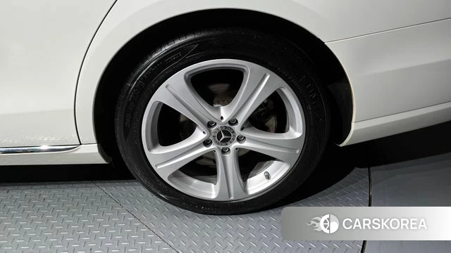 Mercedes-Benz E-Class W213 id 4311035 из Кореи 13