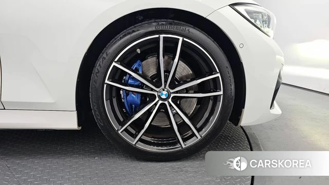 BMW 3 Series (G20) id 4562968 из Кореи 13