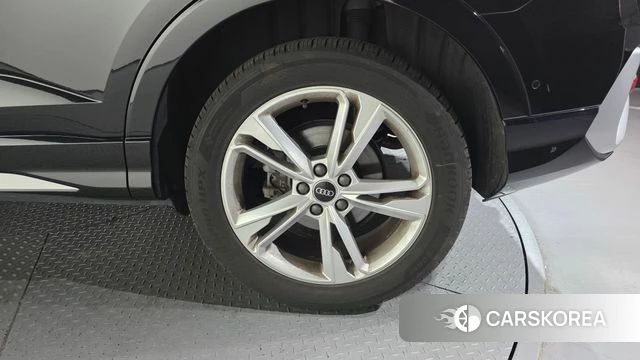 Audi Q3 (F3) id 4231014 из Кореи 13