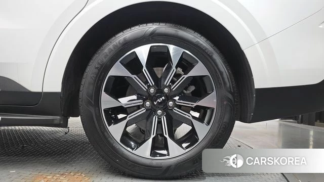 Kia Carnival 4th generation id 4388490 из Кореи 13