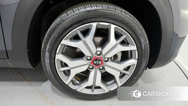 Kia Seltos id 4294497 из Кореи 13