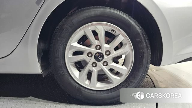 Kia Come New K3 id 4638268 из Кореи 13