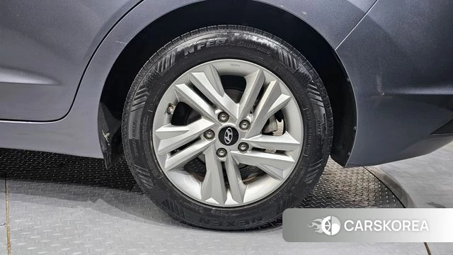 Hyundai The New Avante AD id 4225350 из Кореи 13