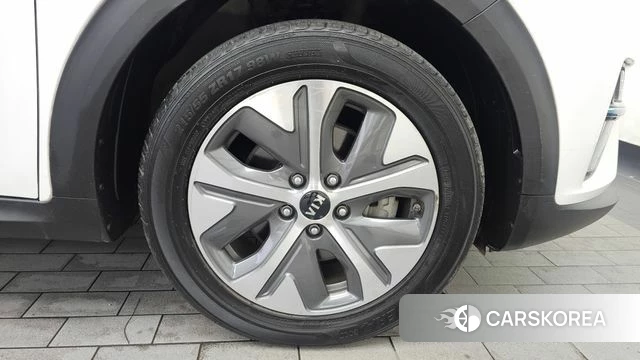 Kia Niro EV id 4508527 из Кореи 13