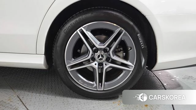 Mercedes-Benz E-Class W213 id 4602801 из Кореи 13