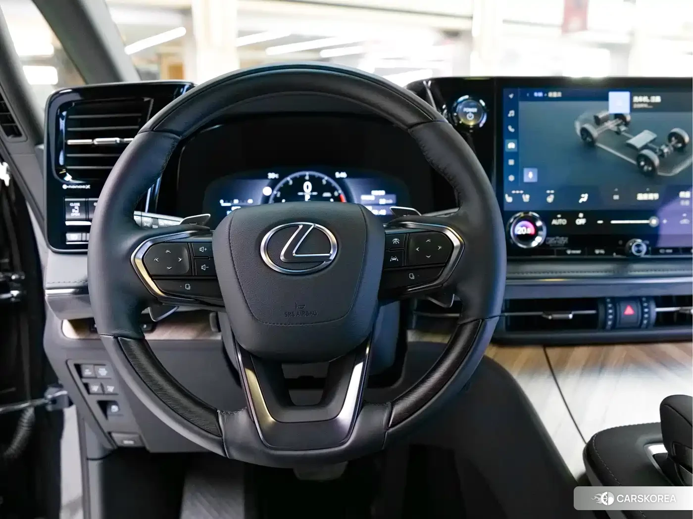 Lexus LM id 4679737 из Китая 13