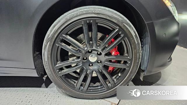 Maserati Ghibli id 4733005 из Кореи 13
