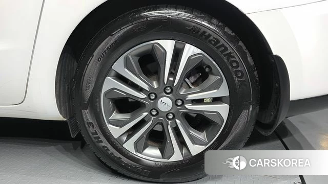 Kia The New Carnival id 4865568 из Кореи 13