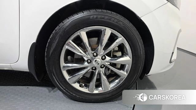Kia The New Carnival id 4536654 из Кореи 13