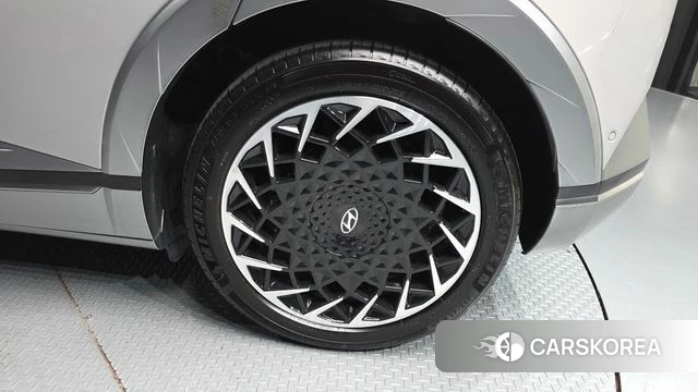 Hyundai Ionic 5 id 4415528 из Кореи 13