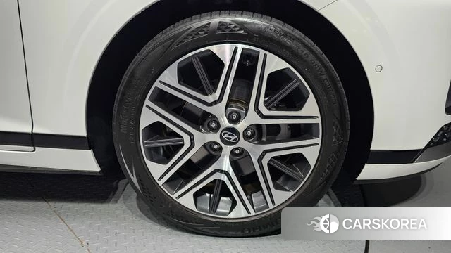 Hyundai Grandeur (GN7) id 4500297 из Кореи 13