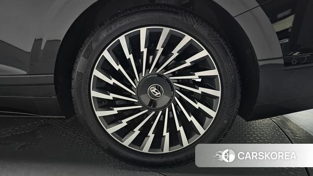 Hyundai Grandeur Hybrid (GN7) id 4591945 из Кореи 13