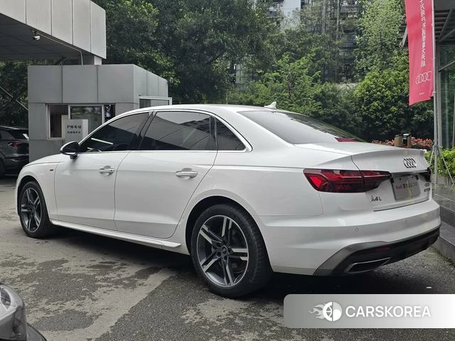 Audi A4L id 4275932 из Китая 13