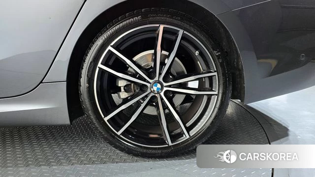 BMW 3 Series (G20) id 4401447 из Кореи 13