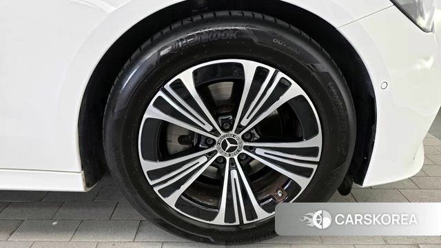 Mercedes-Benz E-Class W214 id 4400407 из Кореи 13