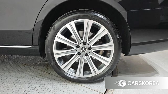 Mercedes-Benz E-Class W213 id 4534234 из Кореи 13