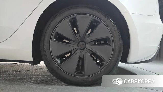 Tesla Model 3 id 4719972 из Кореи 13