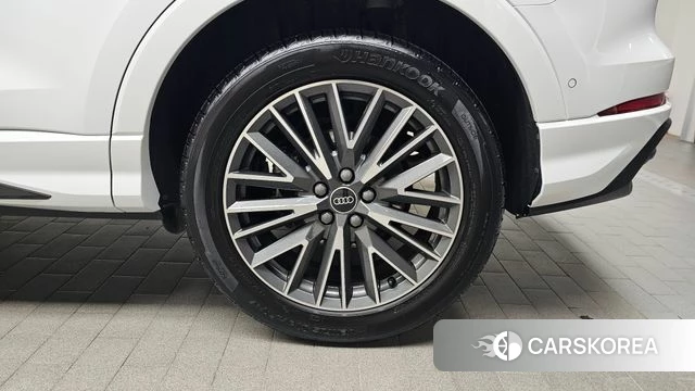 Audi Q3 (F3) id 4612407 из Кореи 13
