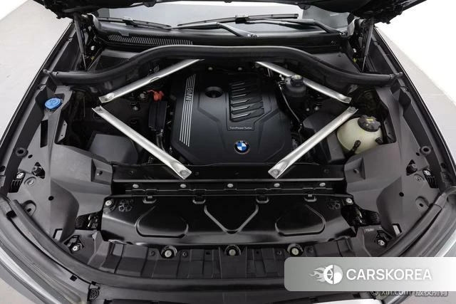 BMW X7 id 4210403 из Китая 13