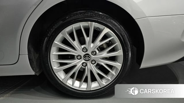 Toyota Camry (XV70) id 4225524 из Кореи 13