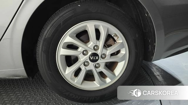 Kia Come New K3 id 4563272 из Кореи 13
