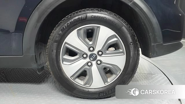 Kia Niro id 4776196 из Кореи 13