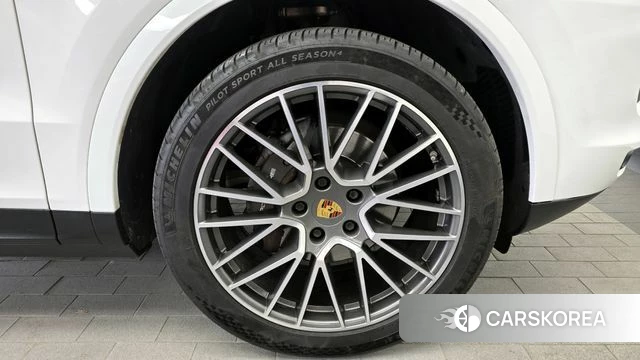 Porsche Cayenne (PO536) id 4384096 из Кореи 13
