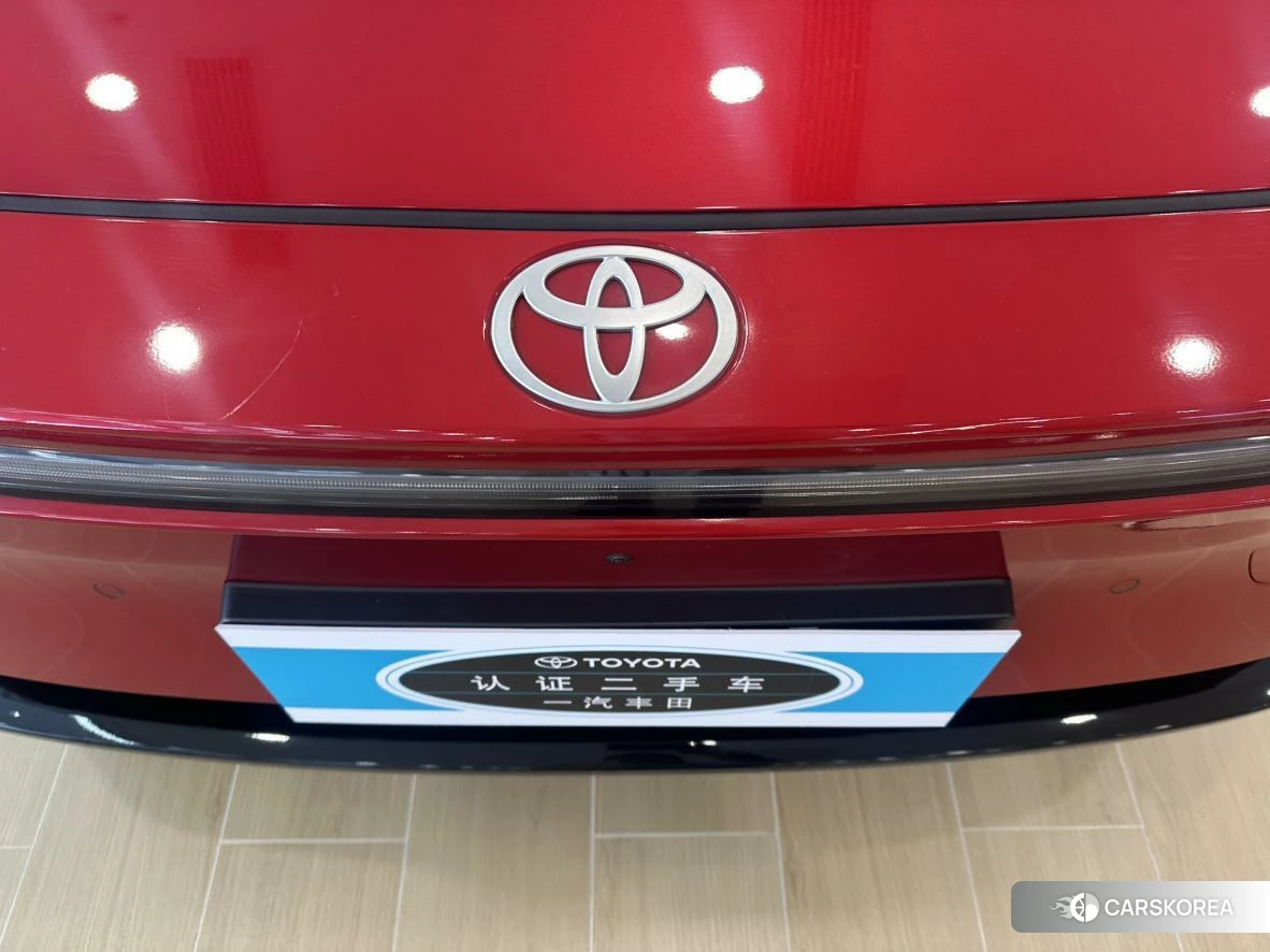 Toyota bZ5 id 4515166 из Китая 13