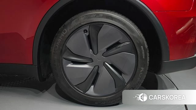 Tesla Model Y id 4602088 из Кореи 13