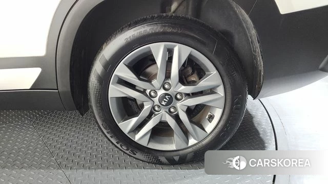 Kia Seltos id 4232429 из Кореи 13