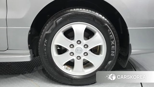 Hyundai The New Grand Starex id 4632892 из Кореи 13