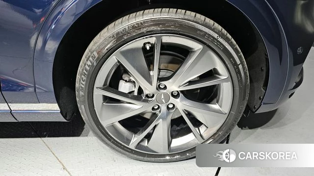 Genesis GV70 id 4202504 из Кореи 13