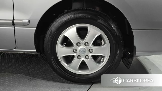 Hyundai The New Grand Starex id 4642739 из Кореи 13