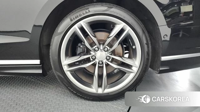 Audi A8 (D5) id 4591510 из Кореи 13