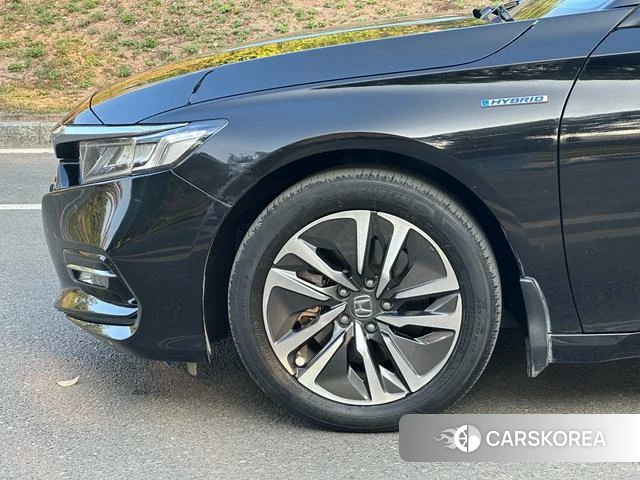 Honda Accord id 3890754 из Китая 13
