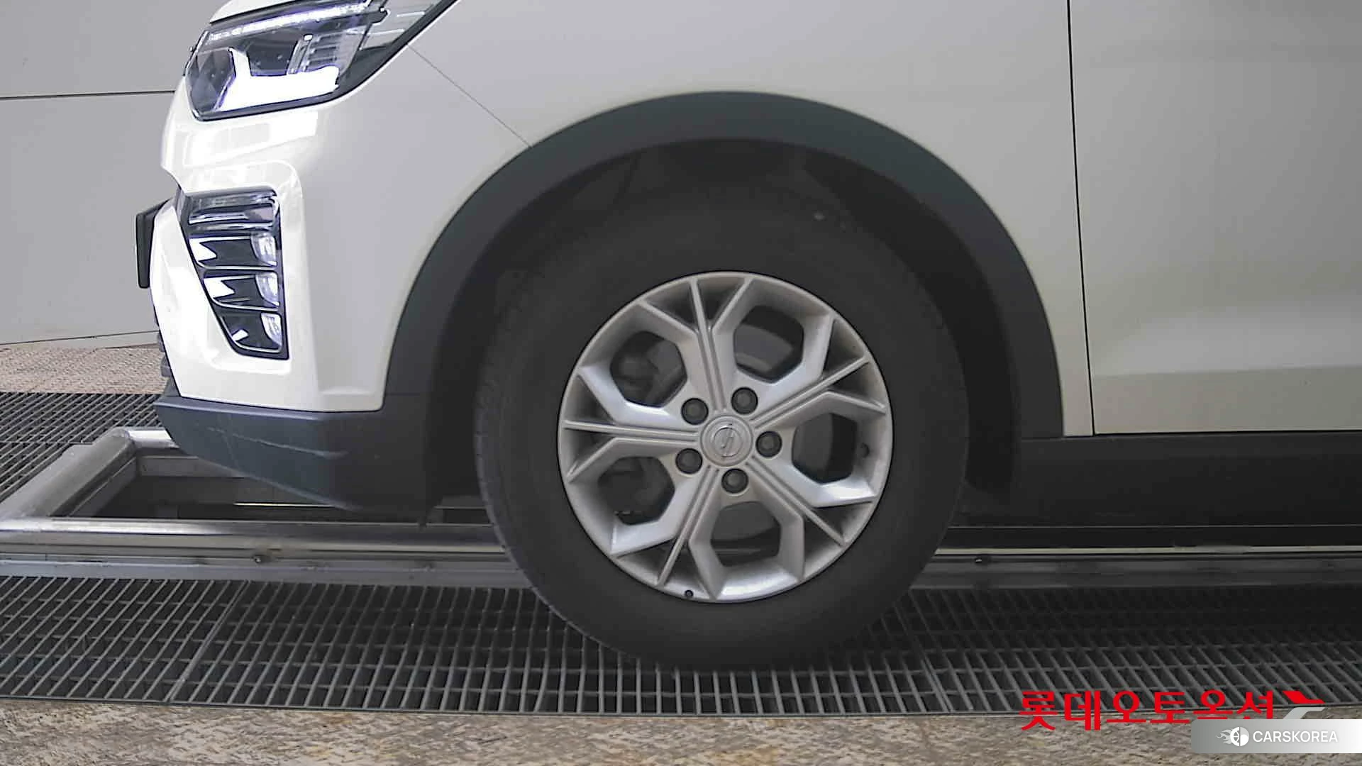 SsangYong Tivoli id 3869457 из Кореи 13