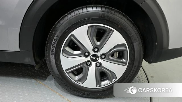 Kia The New Niro id 4282920 из Кореи 13