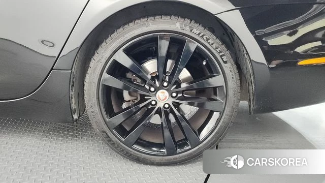 Jaguar All New XJ id 4604890 из Кореи 13