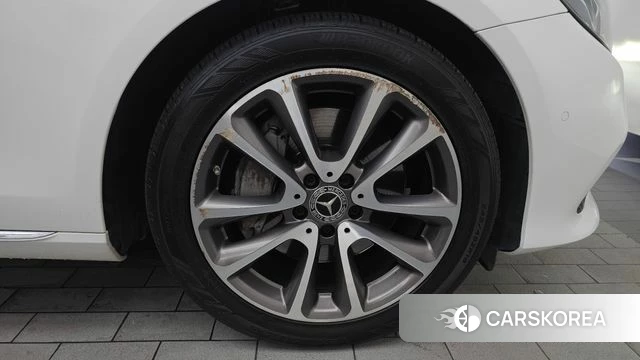 Mercedes-Benz E-Class W213 id 4652099 из Кореи 13