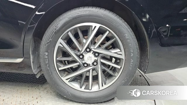 Hyundai The New Grandeur IG id 4463747 из Кореи 13