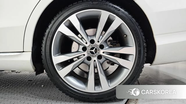 Mercedes-Benz C-Class W205 id 4425030 из Кореи 13