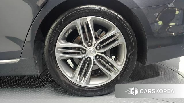 Hyundai Grandeur IG id 4937858 из Кореи 13