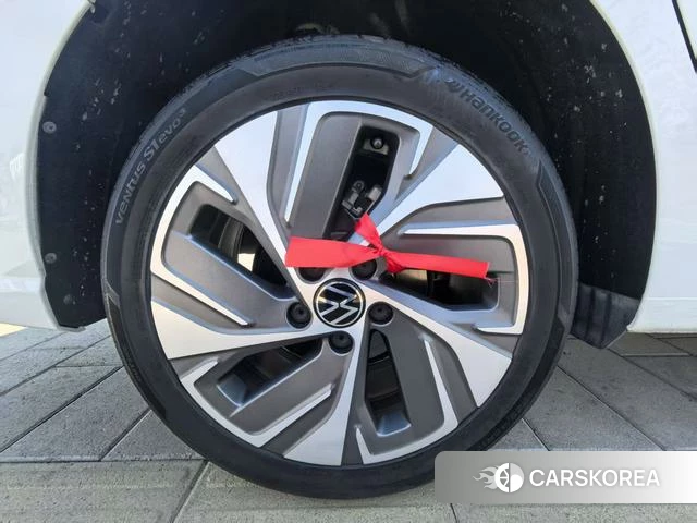 Volkswagen Bora id 3907757 из Китая 13