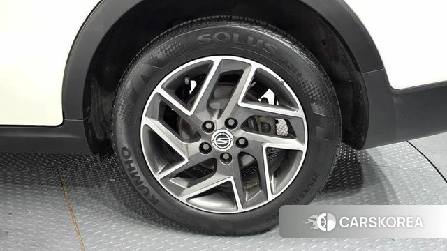 Ssangyong Tivoli Air id 4377062 из Кореи 13